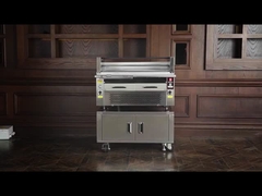Un barbecue commercial à 800°C.